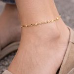 aurora-cavigliera-indossata