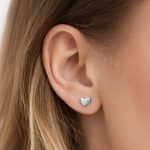 Orecchino Anima cuore 3D in oro bianco - foto